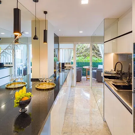 Apartment Next To Puente Newly Done Modern Style 5 Star Luxury Marbella